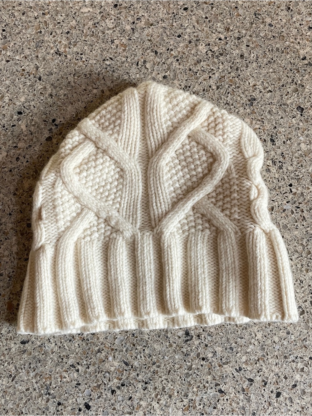 Everlane Cream Cable Knit Beanie